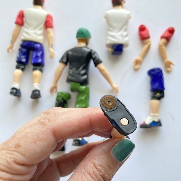 2008 Skateboarding Action Figure Lot Magnetic Feet - For PARTS AS IS - Picture 3 of 6